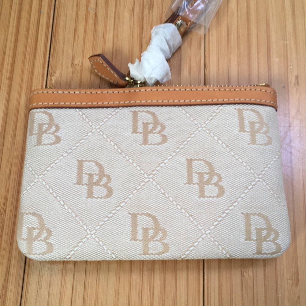 Dooney and Bourke Wristlet
